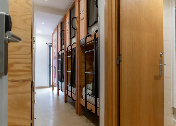 旅馆 Wot Nomad Social *