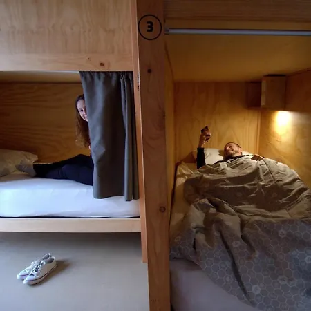 Hostel Wot Nomad *