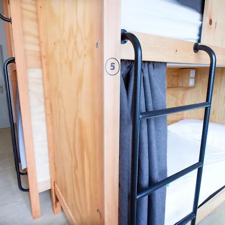 Wot Nomad Social * リスボン