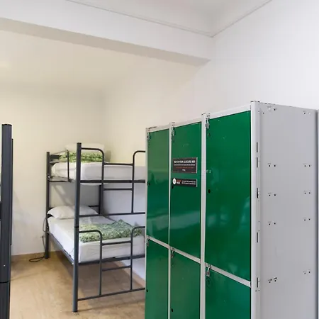 Wot Nomad Social Hostel