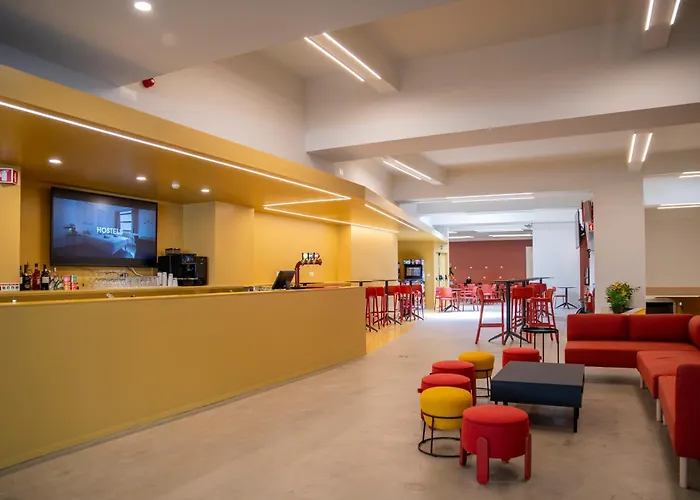 Wot Nomad Social Hostel *